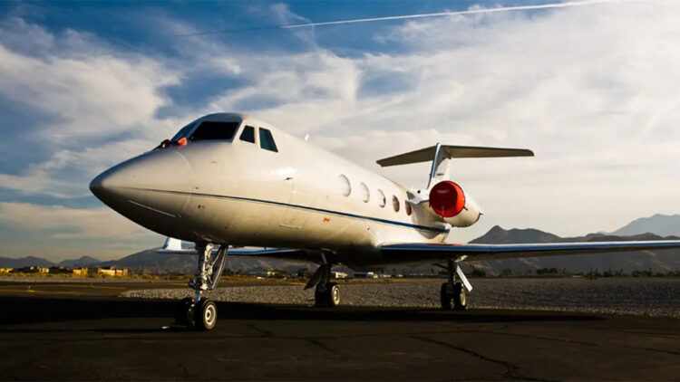 ABD'de 8 kişiyi taşıyan özel jet düştü