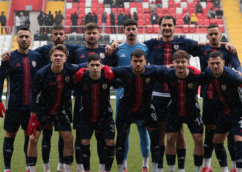 Altınordu yarın Adana 01 FK ile kozlarını paylaşacak