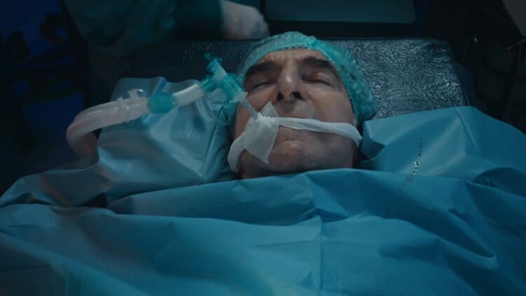 Ali'nin bıçakladığı Rıza Baba ölüyor mu?