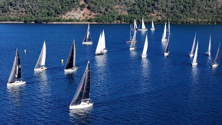 Ankara Yelken Kulübü 25'inci yılında yelken camiasını bir araya getirdi