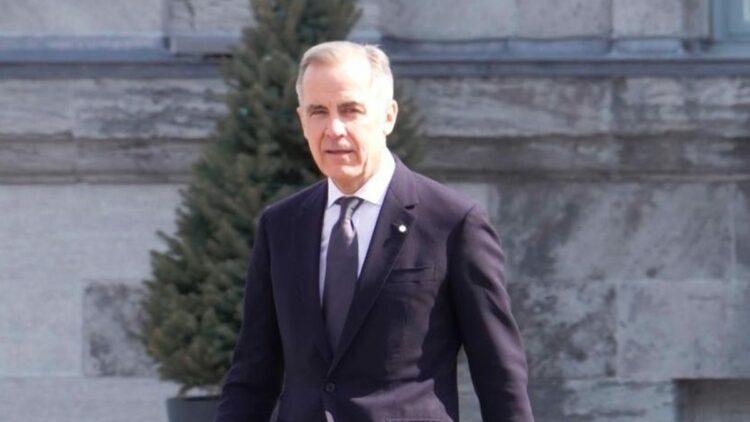 Arktik egemenliği konusunda Grönland ve Danimarka'nın yanındayız