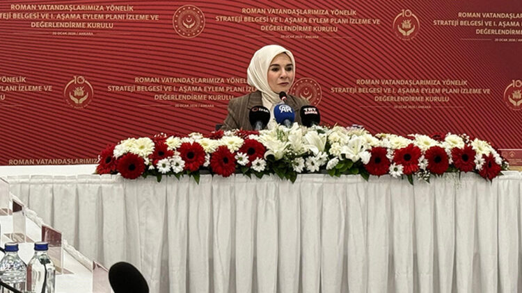 Roman vatandaşlarımızın hayatını iyileştiren hizmetlerimizi büyüteceğiz