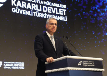 Tüm bağımlılıklarla mücadele hizmetlerini tek çatı altında buluşturuyoruz