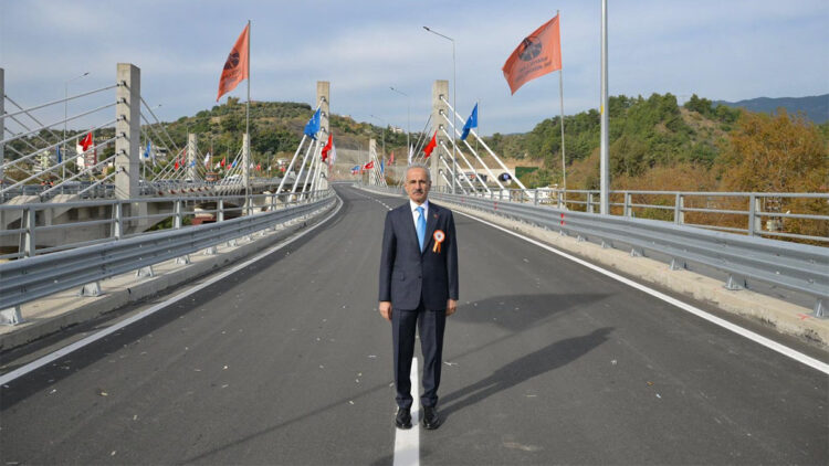 Bölünmüş yol uzunluğumuz, Dünya'nın çevresinin 4'te 3'üne ulaştı