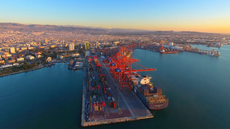 Deniz ticaretinde 2025 yılını rekorla noktaladık