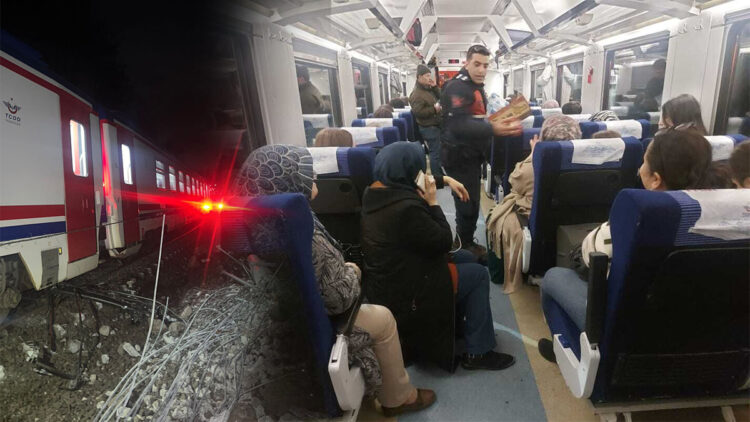 Toprak kayması sonucu yolcu treni raydan çıktı; 1 yaralı