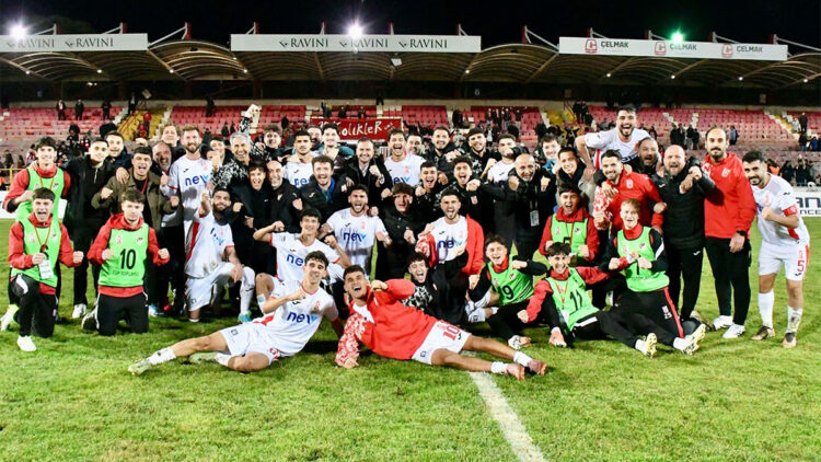 Balıkesirspor Play-Off potasına adını yazdırdı