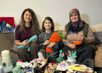 Bu ailede üç kuşaktır atıklar oyuncağa dönüşüyor