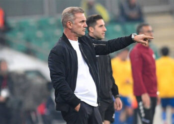 Bursaspor Tahsin Tam ile yollarını ayırdı