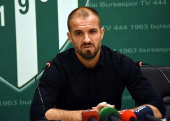 Bursaspor'da teknik direktörlük görevine Mustafa Er getirildi