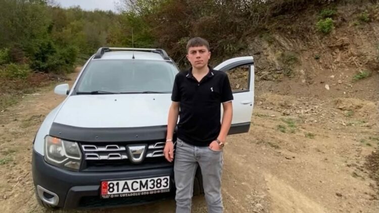 Babasının tabancasıyla kazara kendini vuran Egemen, kurtarılamadı