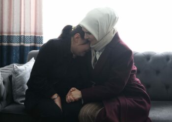 Bakan Göktaş'tan Atlas Çağlayan'ın ailesine ziyaret