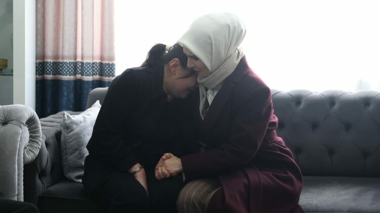 Bakan Göktaş'tan Atlas Çağlayan'ın ailesine ziyaret