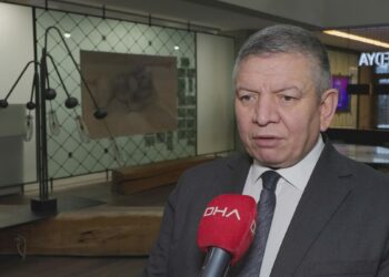 Batı, dijital medya üzerinden operasyonlar yürüttü