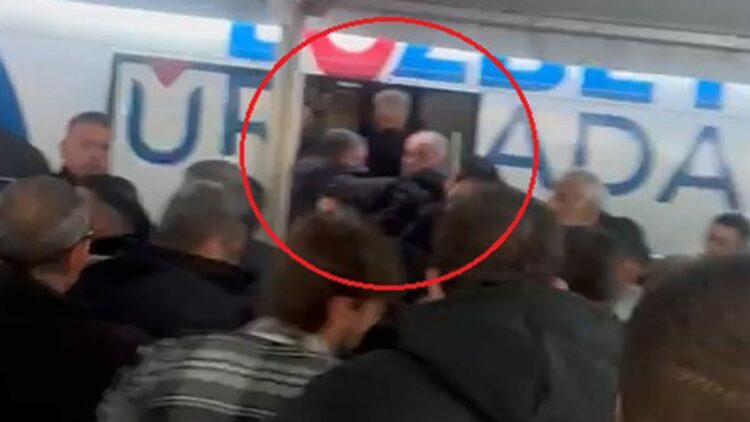 Bursa Büyükşehir Belediye Başkanı Mustafa Bozbey'e saldırı girişimi