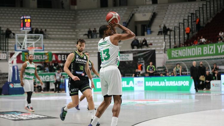 Bursaspor Basketbol, Yukatel Merkezefendi Belediyesi'ne 103-107 mağlup oldu