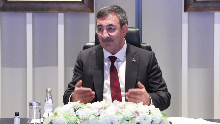 2026'da toplam milli gelirimizin 1.7 trilyon dolara yaklaşmasını bekliyoruz