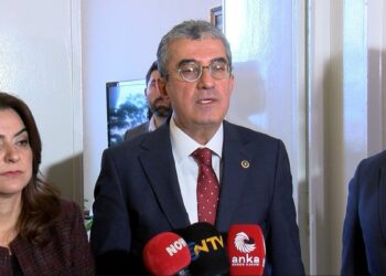 CHP, Meclis'te muhalefet partilerini ziyaret etti