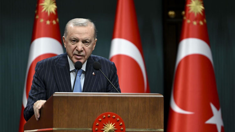 Türkiye ve Türk milleti Venezuela'nın yanında olmaya devam edecek