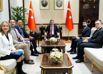 Cevdet Yılmaz ABD Büyükelçisi Barrack'ı kabul etti