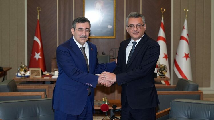 Cevdet Yılmaz KKTC Cumhurbaşkanı Erhürman ile görüştü