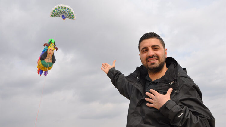 Dünya birincisi ‘tavus kuşu’ uçurtmasıyla Türkiye’yi Katar’da temsil edecek