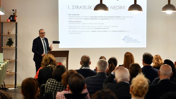 Doç. Dr. Bora Bayraktar, stratejik iletişim ve kriz yönetimini anlattı