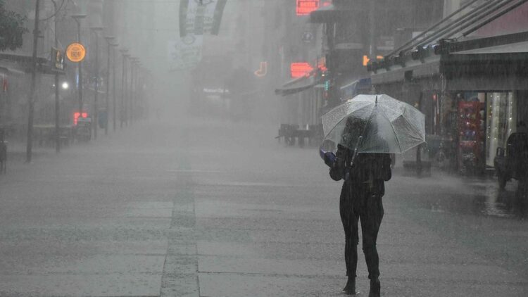 Dr. Özkan'dan bulut tohumlama uyarısı: Yanlış bölgede sel riski