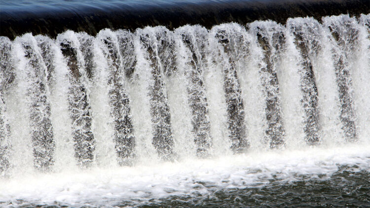 Bulgaristan'dan salınan su tehlike oluşturacak düzeyde değil