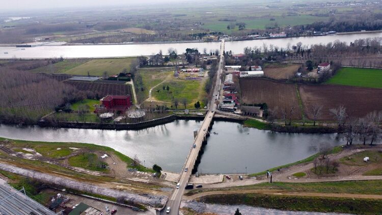 Edirne'de son yağışlarla nehirlerin debisi arttı, üretici umutlandı