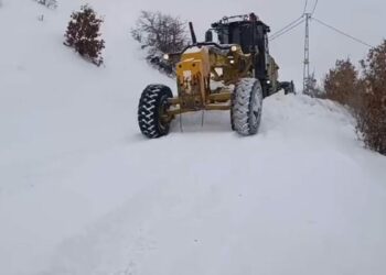 Elazığ'da 482 köy yolu kardan ulaşıma kapandı