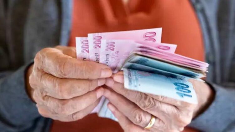 Emekli aylığı farkının ödeneceği tarih belli oldu