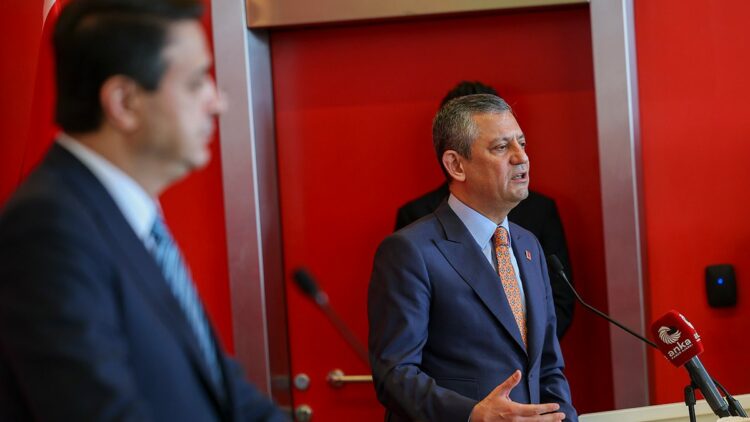 Emekliler, kendilerine acımayanlara acımayacak