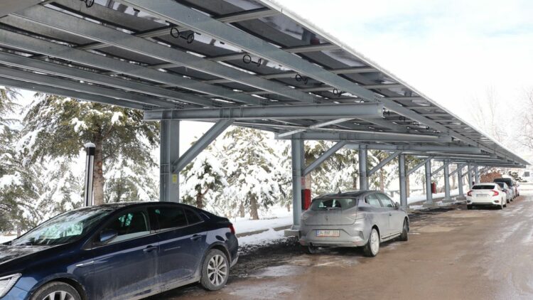 Erciyes Üniversitesi'nin enerji tüketiminin yüzde 20’si GES’ten karşılandı