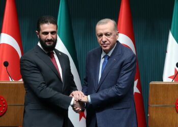 Erdoğan, Suriye Cumhurbaşkanı Şara ile telefonda görüştü