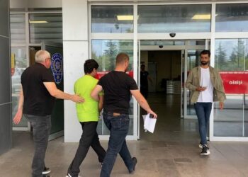Eski sevgilisini boğazını keserek öldüren sanığa, ağırlaştırılmış müebbet