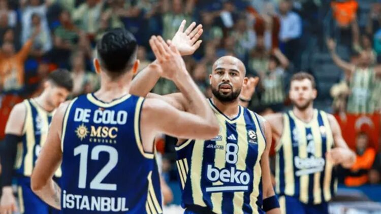 EuroLeague'de Türk derbisini Fenerbahçe Beko kazandı