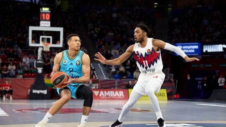 Fenerbahçe Beko, Baskonia'yı 108- 93 mağlup etti