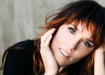 Fransız şarkıcı Zaz, 16 Haziran'da Harbiye'de konser verecek