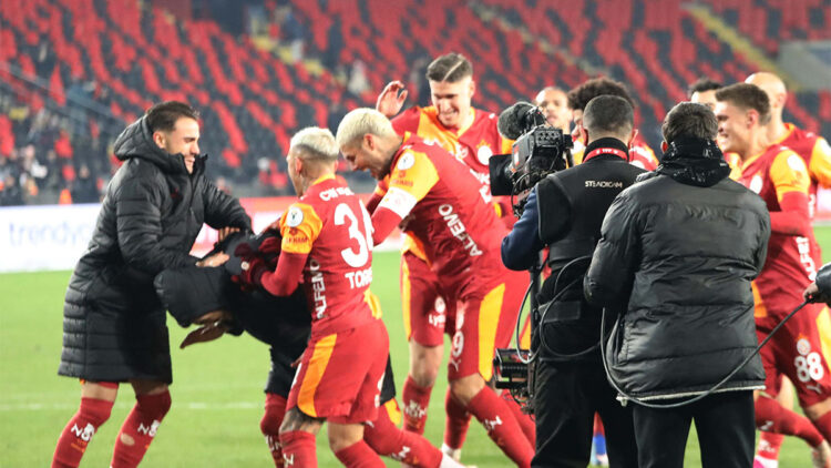 Galatasaray'dan Fenerbahçe'ye cevap