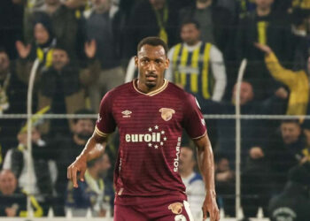 Göztepe savunma performansıyla parmak ısırttı