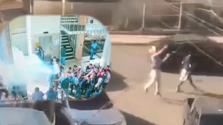 Ulusal Kongre binası önünde milletvekiline patlayıcıyla saldırı