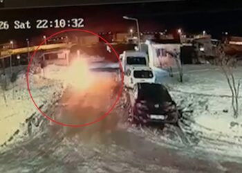 Hakim ve savcı lojmanlarının yakınındaki siteye EYP atılma anı kamerada