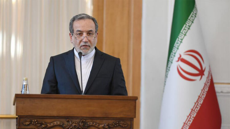 Teröristler, protestocuları hedef aldı; Savaşa da hazırız diyaloğa da