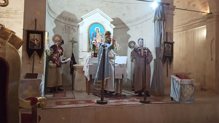 İskenderun'da Noel ve Vaftiz Bayramı ayini