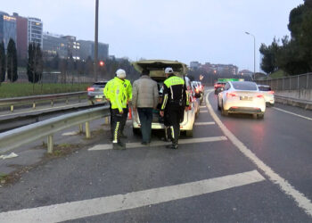 İstanbul'da dronlu 'Taralı Alan' denetimi; 11 sürücüye 29 bin lira ceza