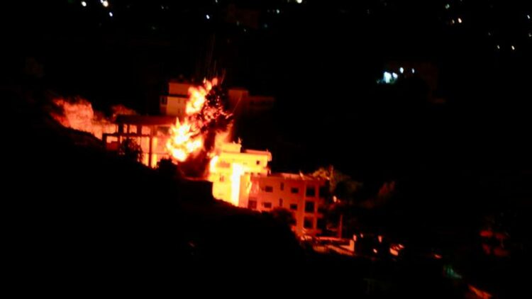 İsrail ordusu, Lübnan'ın güneyini vurdu