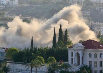 İsrail'den Lübnan'ın güneyine hava saldırısı