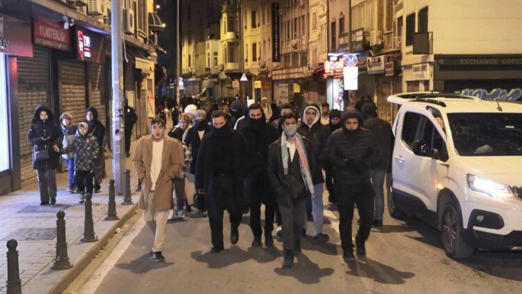 İstanbul'da Büyük Gazze Yürüyüşü başladı 