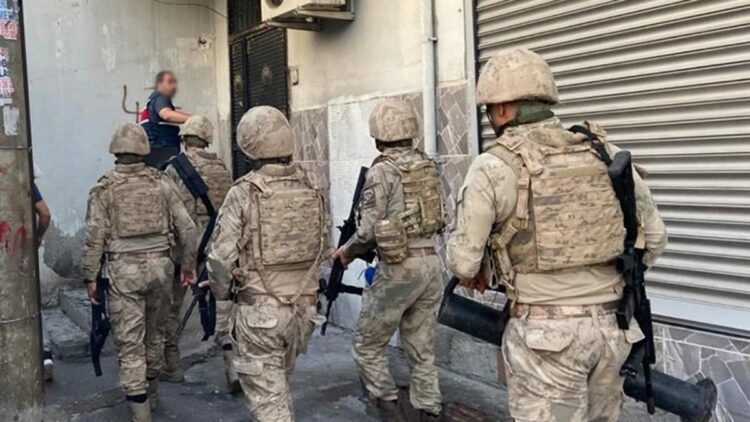 İstanbul’da DHKP/C'ye yönelik operasyon: 4 gözaltı